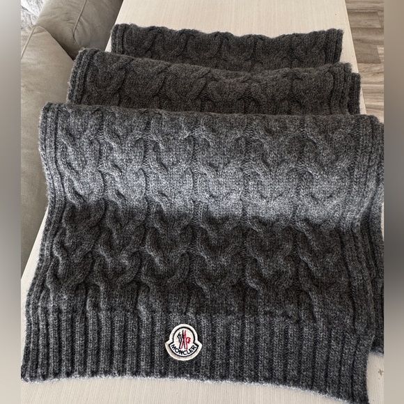 Moncler Gray Cable-Knit Wool Scarf β Authentic β Unisex β 6β5β Long - Picture 1 of 7